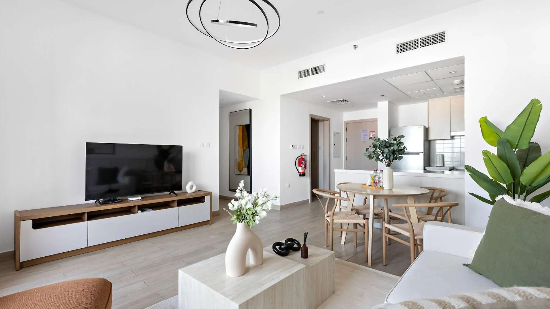 Silkhaus Modern 2Bdr With Canal View On Yas Island Abu Dhabi Appartement