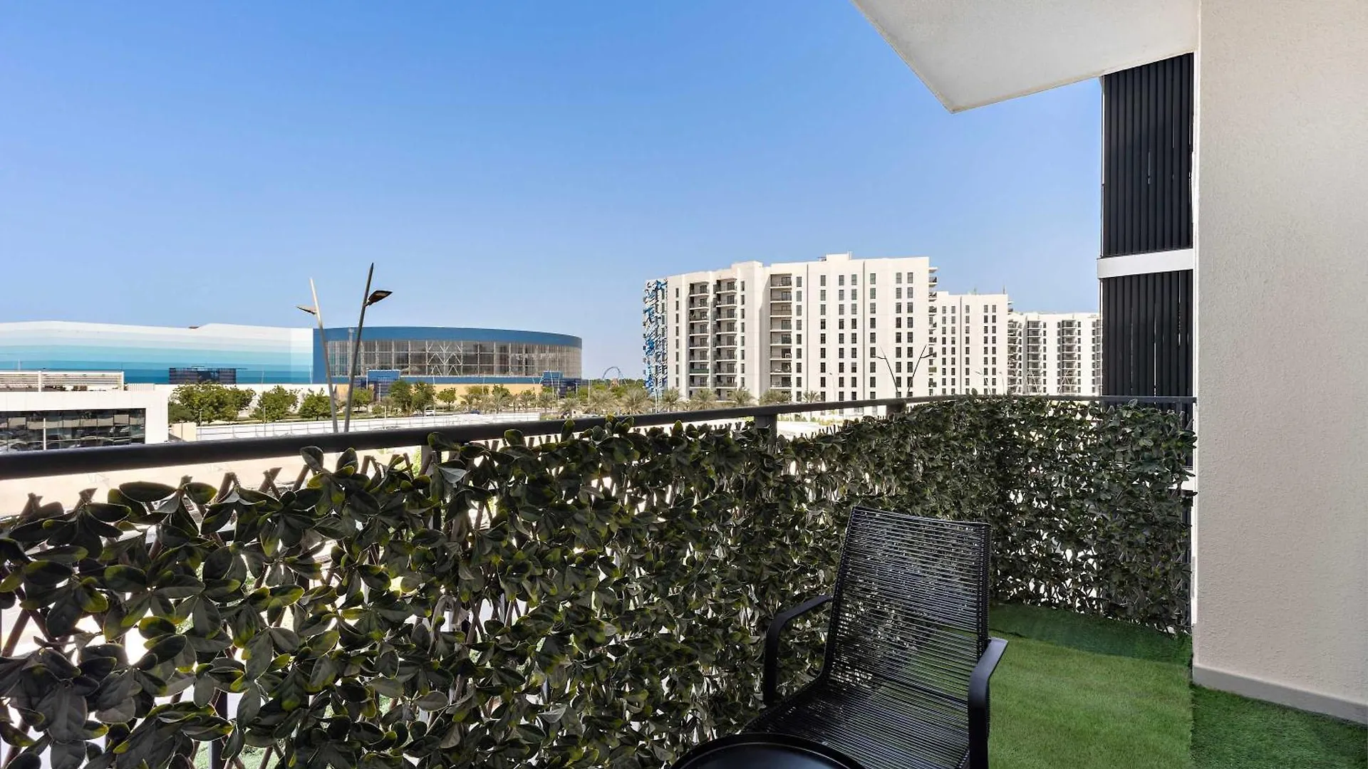 Silkhaus Modern 2Bdr With Canal View On Yas Island Abu Dhabi