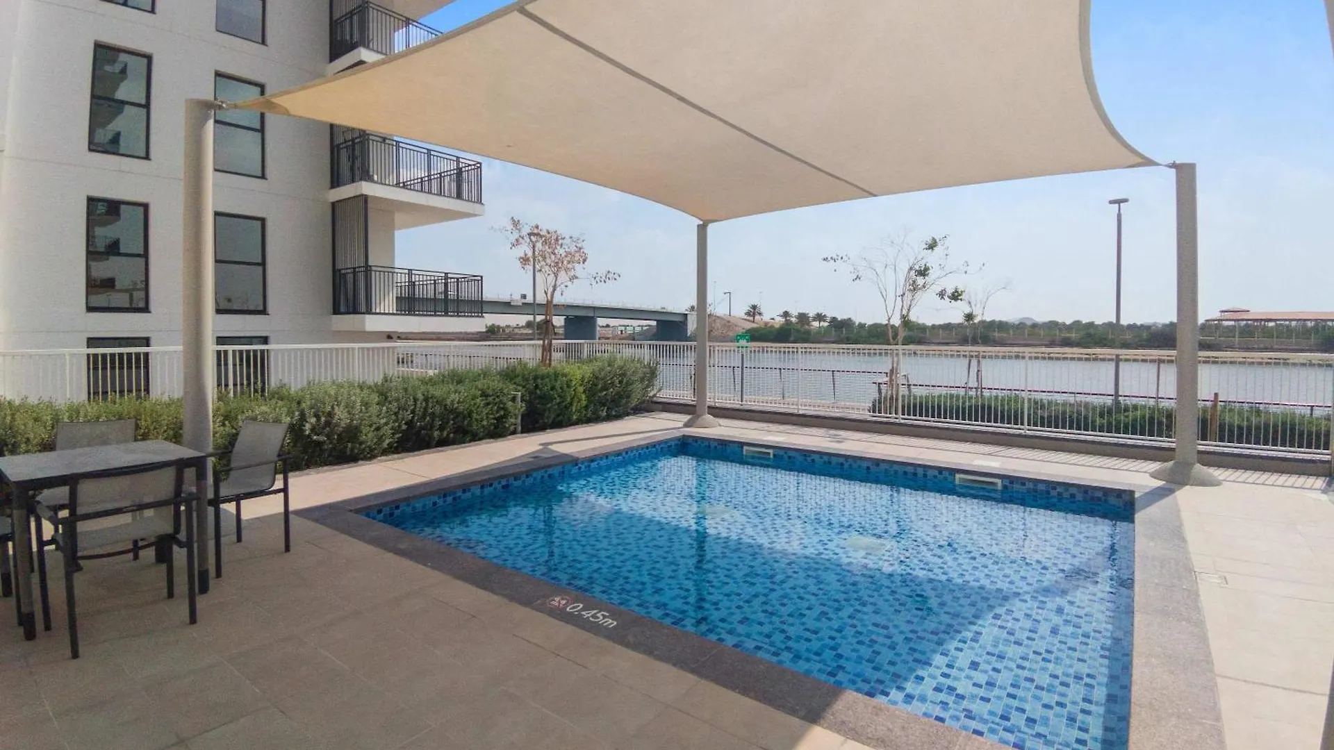 Appartement Silkhaus Modern 2Bdr With Canal View On Yas Island Abu Dhabi